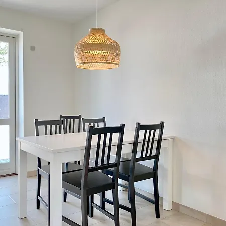 Apartment 2 Bedroom Located At *