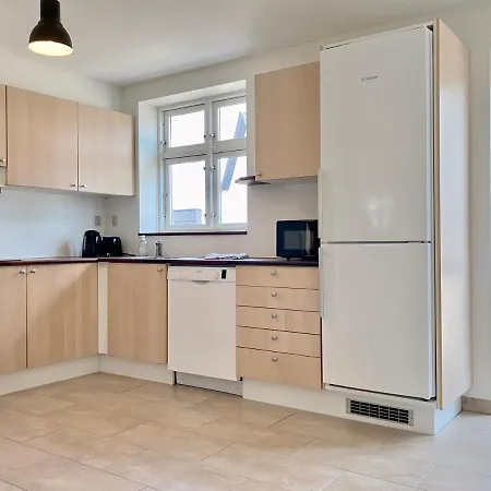 Apartment 2 Bedroom Located At Give