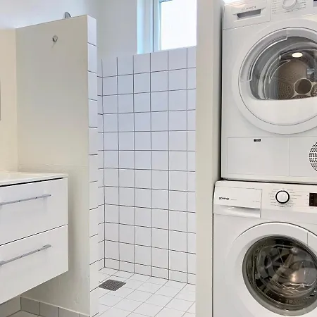 2 Bedroom Located At * Give